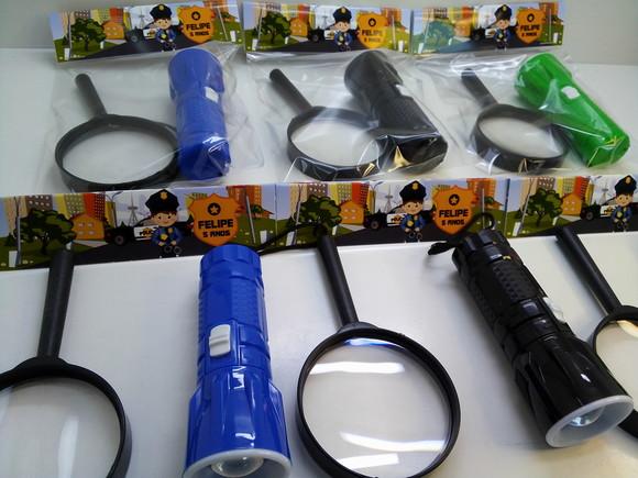 Kit Lanterna + Lupa Tema Policia