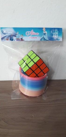 Kit Mola Maluca + Cubo Mágico com Lapela Personalizada
