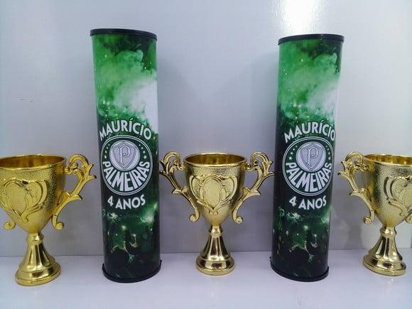 Kit Pega Vareta + Mini Taça 9cm Tema Futebol