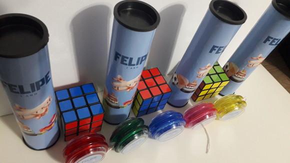 Kit Pega Varetas + Cubo Magico + Ioio Brinquedos Antigos
