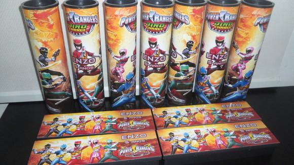 Kit Pega Varetas + Dominó Tema Power Rangers