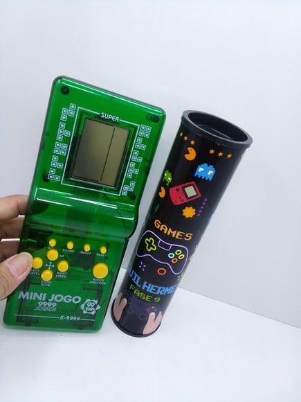 Kit Pega Varetas + Super Game de Mão Retro Portátil