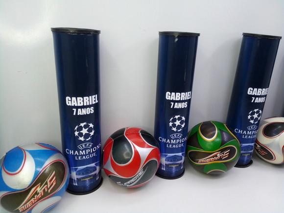 Kit Pega Varetas + Mini Bola Macia 6x6cm Liga dos Campeões