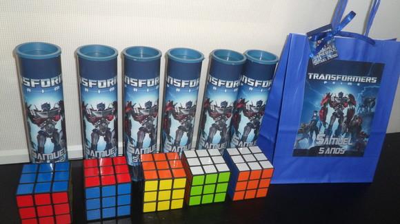 Kit Sacolinha + Cubo Magico + Pega Varetas Tema Transformers