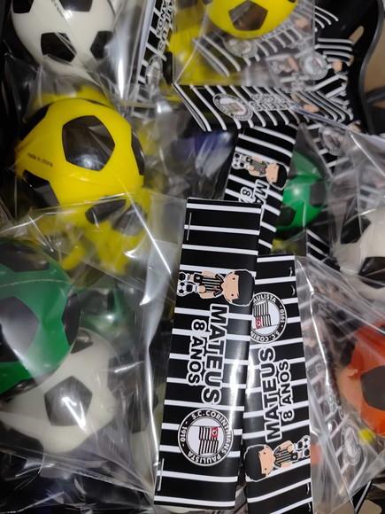 Mini Bola Cores Sortidas Tema Futebol