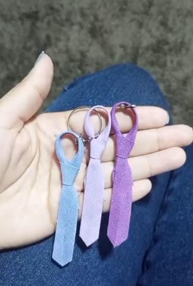 Mini Gravatinha Chaveiro Lembrancinha Casamento Noivo