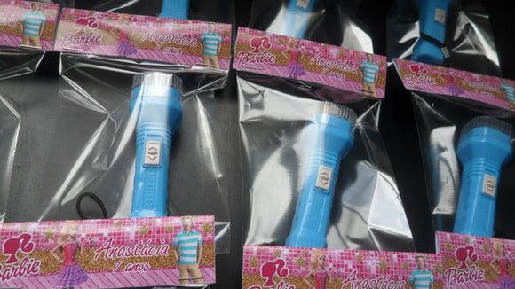 Mini Lanterna Personalizado com Tema Barbie e Ken