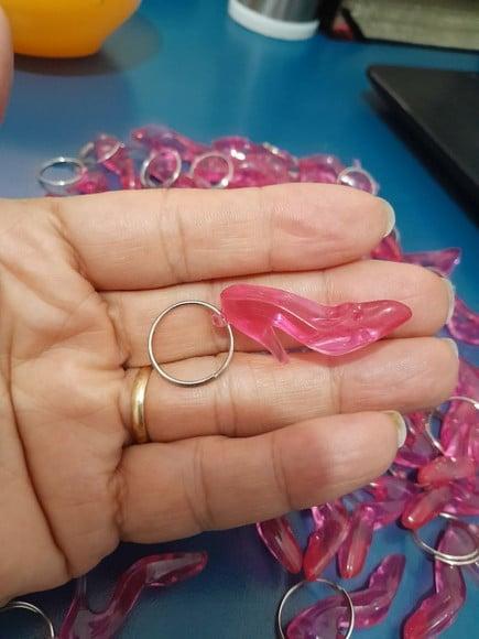 Mini Sapatinhos Chaveiro Lembrancinha Casamento ou 15 Anos