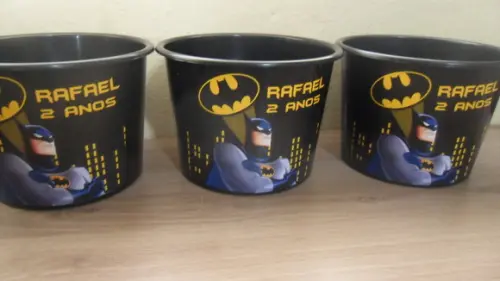 Balde de Pipoca Várias Cores de 1,5l Tema Batman