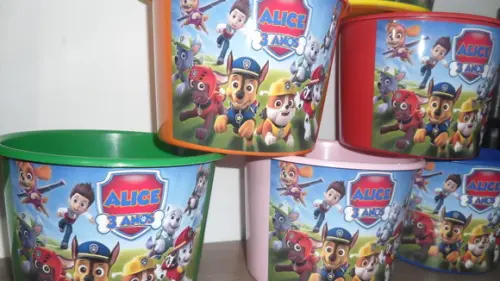 Balde de Pipoca Várias Cores de 1,5l Tema Patrulha Canina
