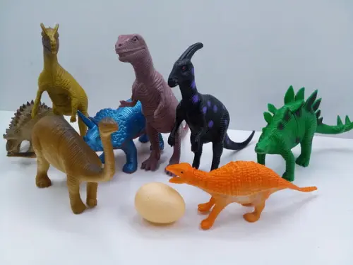 Boneco Dinossauro de Borracha Sortidos