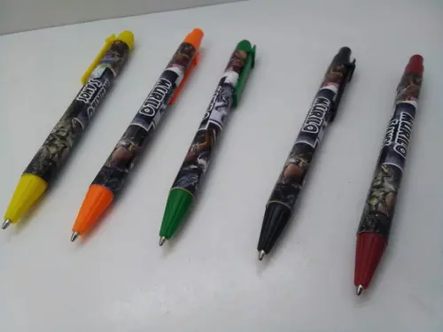 Caneta Personalizada com Adesivo Tema Dinossauro