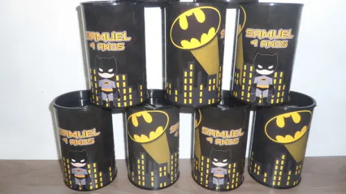 Cofrinho de Papelão Personalizado Tema Batman