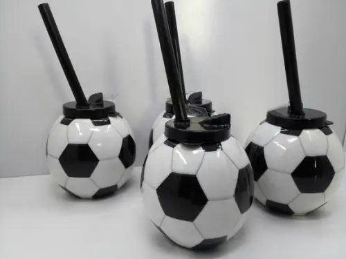 Copo Bola Futebol com Canudo 300ml