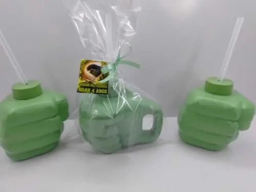 Copo Super Mão do Hulk com Canudo 450ml