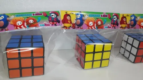 Cubo Magico Personalizado Lapela com Tema Fall Guys