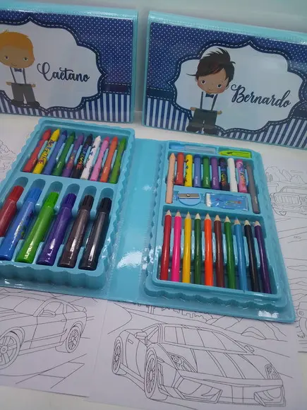 Estojo de Colorir com 48 Peças Pajem ou Dama