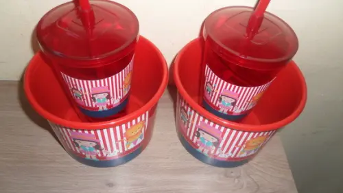 Kit Balde de Pipoca 1,5l + Copo com Tampa e Canudo 500 ml