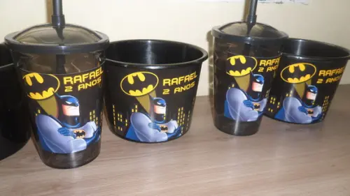 Kit Balde de Pipoca 1,5l + Copo com Tampa e Canudo Batman