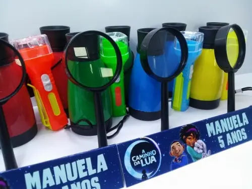 Kit Binoculo + Lanterna + Lupa a Caminho da Lua