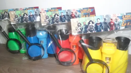 Kit Binoculo + Lanterna + Lupa Tema Liga da Justiça