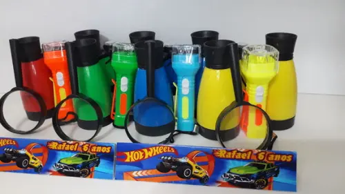 Kit Binoculo + Lanterna Colorida + Lupa Tema Hot Wheels