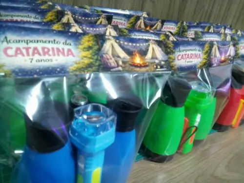 Kit Binoculo + Lanterna Cores Sortidas Tema Acampamento