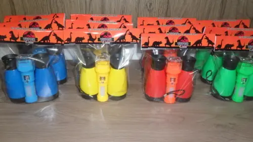 Kit Binoculo e Lanterna Personalizado Dinossauro