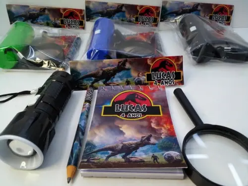 Kit Bloquinho + Mini Lápis + Lanterna + Lupa Dinossauro