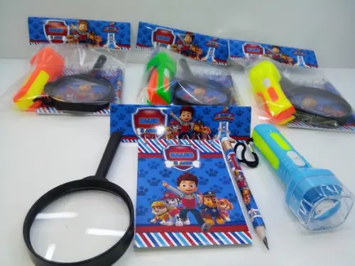 Kit Bloquinho + Mini Lápis + Lanterna + Lupa Patrulha Canina