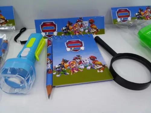 Kit Bloquinho + Mini Lápis + Lanterna + Lupa Patrulha Canina