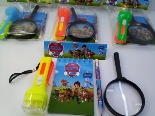 Kit Bloquinho + Mini Lápis + Lanterna + Lupa Patrulha Canina