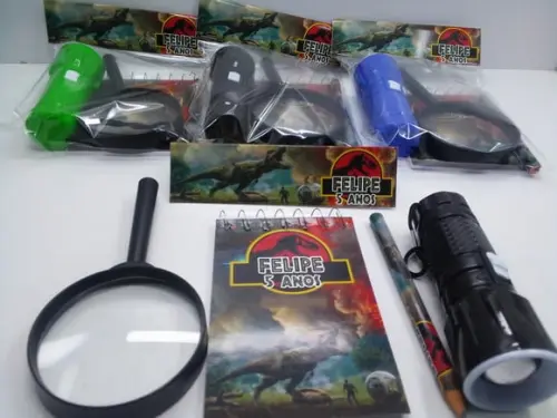 Kit Bloquinho + Mini Lápis + Lanterna + Lupa Tema Dinossauro