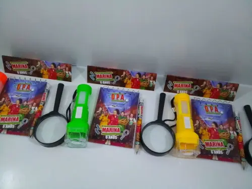 Kit Bloquinho + Mini Lápis + Lanterna + Lupa Tema Dpa
