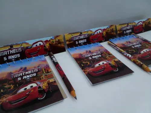 Kit Bloquinho + Mini Lápis Tema Carros