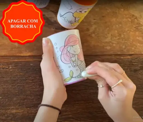 Kit Copo para Colorir Sereia + Giz de Cera + Saquinho + Fita