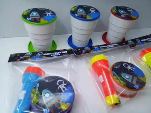 Kit Copo Retrátil + Lanterna Astronauta