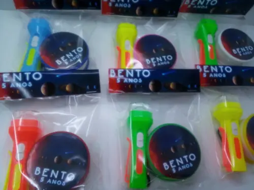 Kit Copo Retrátil + Lanterna Espaço