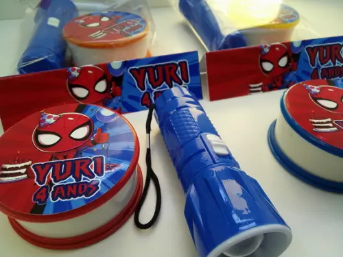 Kit Copo Retrátil + Lanterna Homem Aranha