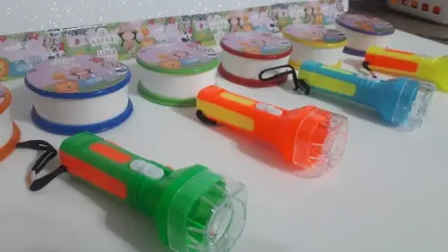 Kit Copo Retrátil + Lanterna Personalizado Safari Baby