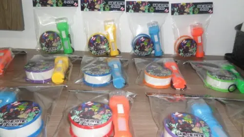 Kit Copo Retrátil + Lanterna Tema Caça Fantasmas