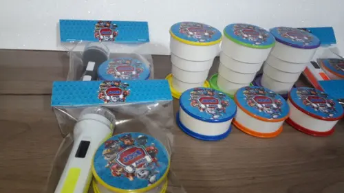 Kit Copo Retrátil + Lanterna Tema Patrulha Canina