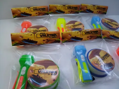 Kit Copo Retrátil + Lanterna Tema Star Wars