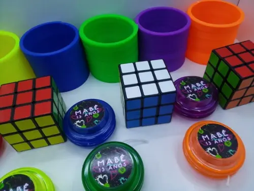 Kit Cubo Mágico + Mola Maluca + Ioiô Tema Neon
