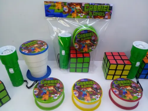 Kit Cubo Mágico + Copo Retrátil + Lanterna Tema Minecraft