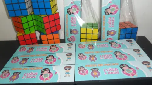 Kit Domino + Cubo Mágico Faço no Tema Festa na Piscina