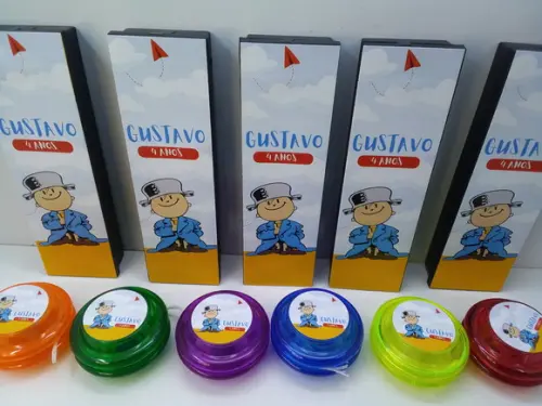 Kit Domino + Ioio Personalizado Menino Maluquinho