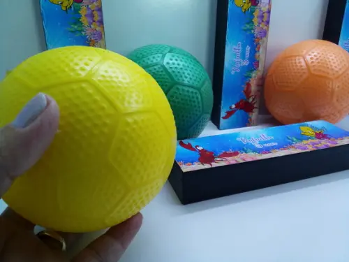 Kit Domino + Mini Bola 10cm Tema Pequena Sereia