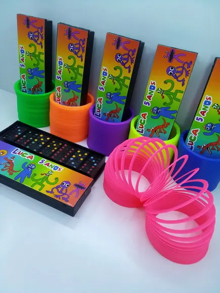 Kit Domino + Pega Vareta Tema Raimbow Friends