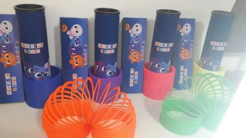 Kit Domino + Pega Varetas + Mola Maluca Tema Bolofofos